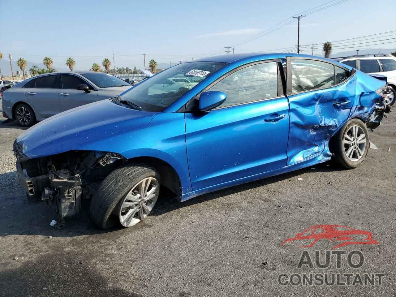 HYUNDAI ELANTRA 2018 - KMHD84LF3JU475178