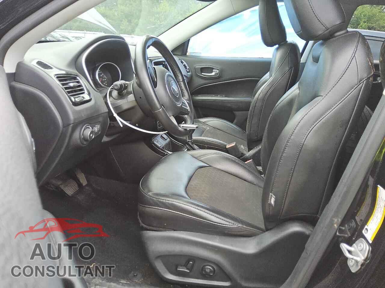 JEEP COMPASS 2019 - 3C4NJCBB1KT614600