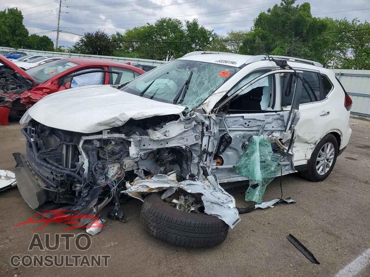 NISSAN ROGUE 2019 - KNMAT2MT8KP543408