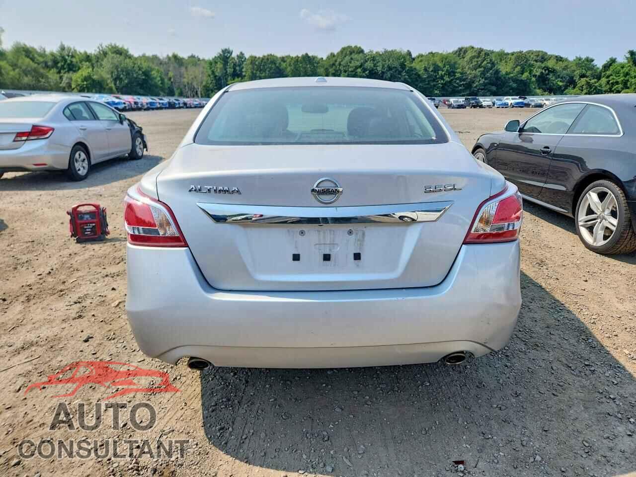NISSAN ALTIMA 2013 - 1N4BL3AP1DN425965