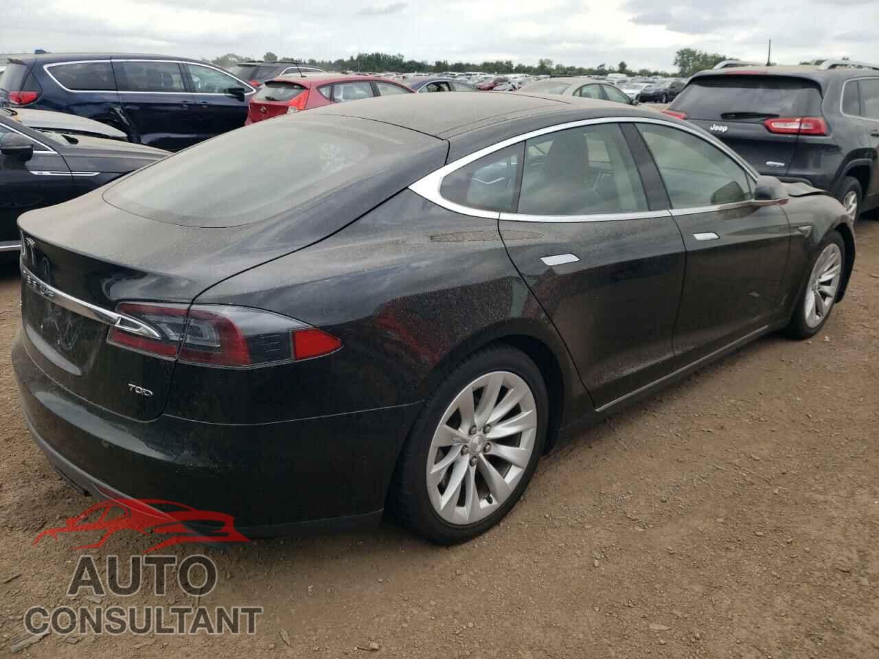 TESLA MODEL S 2016 - 5YJSA1E2XGF129851