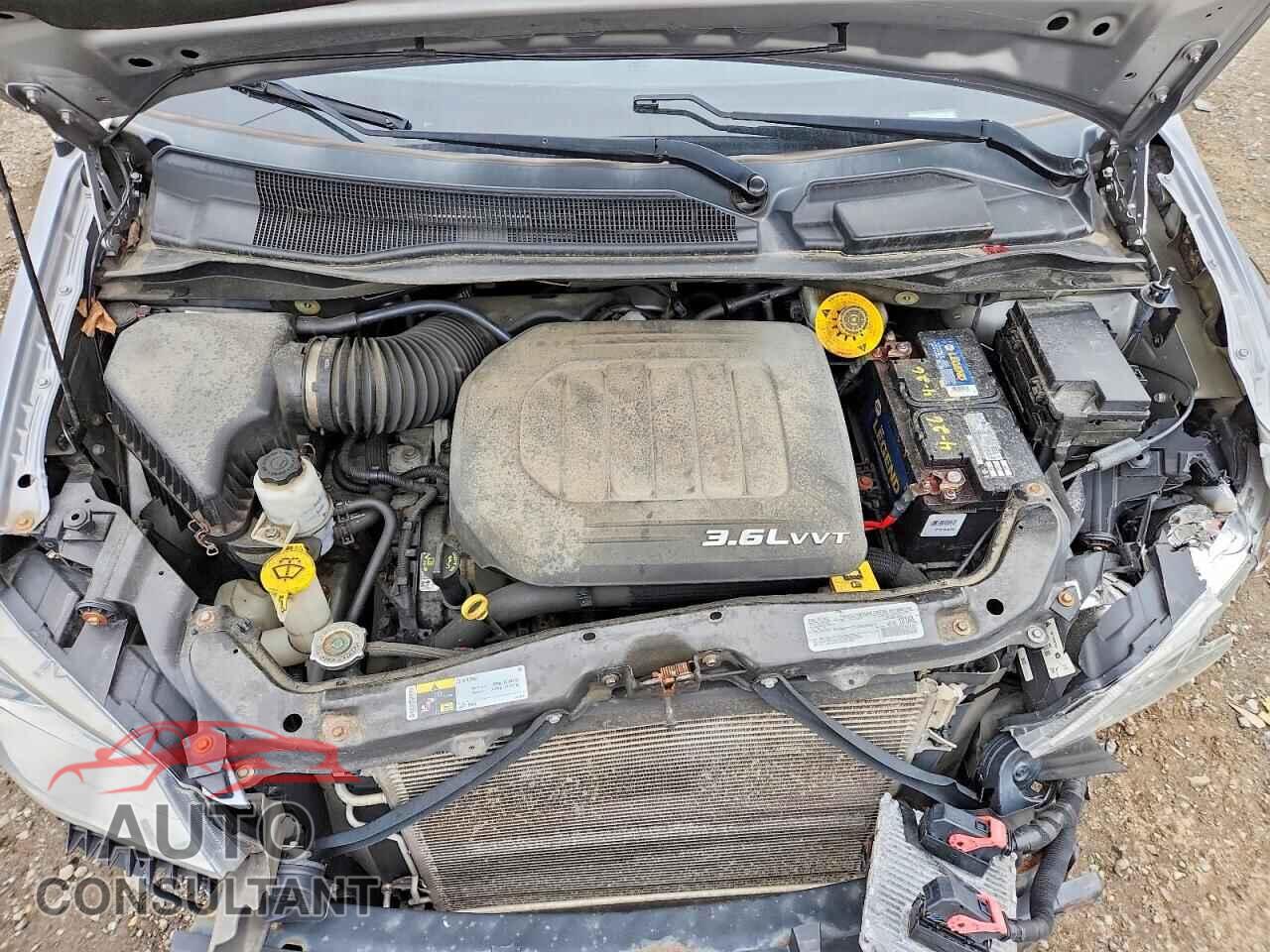 DODGE CARAVAN 2018 - 2C4RDGCG4JR240981