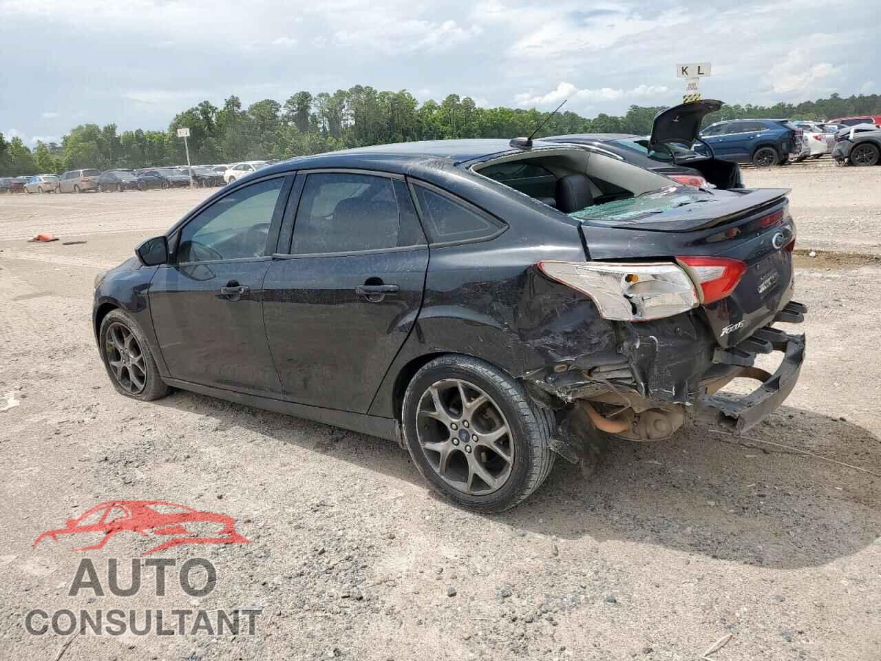 FORD FOCUS 2013 - 1FADP3F24DL204401