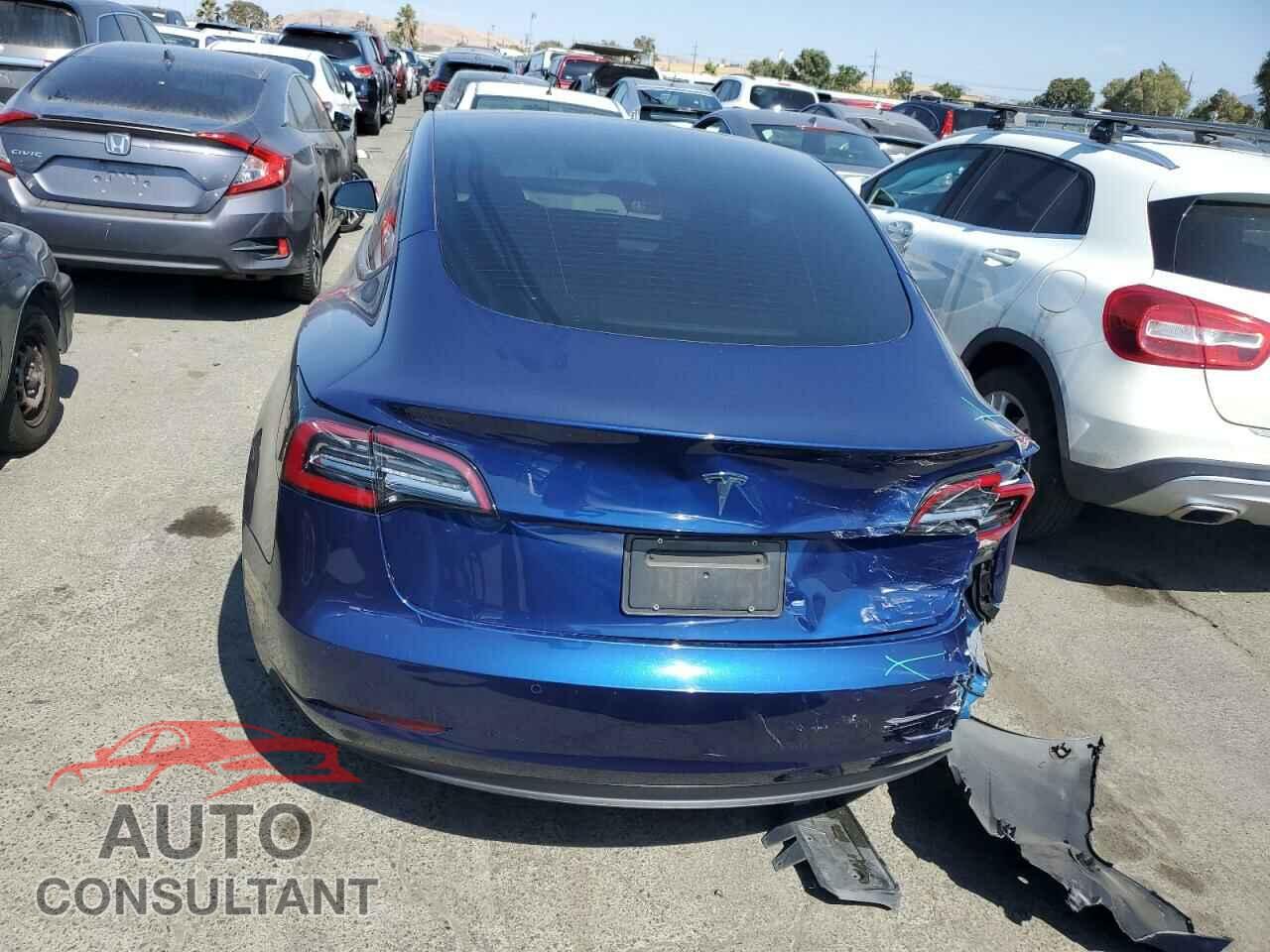 TESLA MODEL 3 2021 - 5YJ3E1EA5MF045996