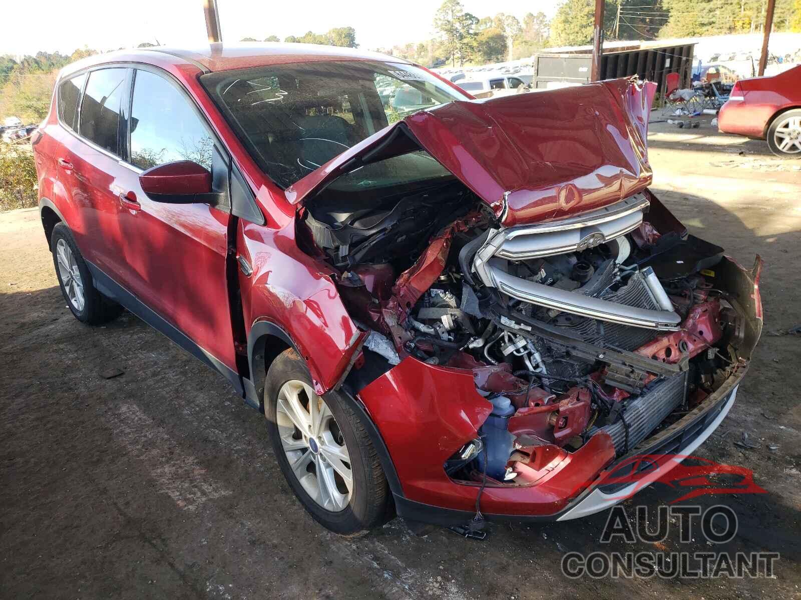 FORD ESCAPE 2017 - 1FMCU0G95HUC56236