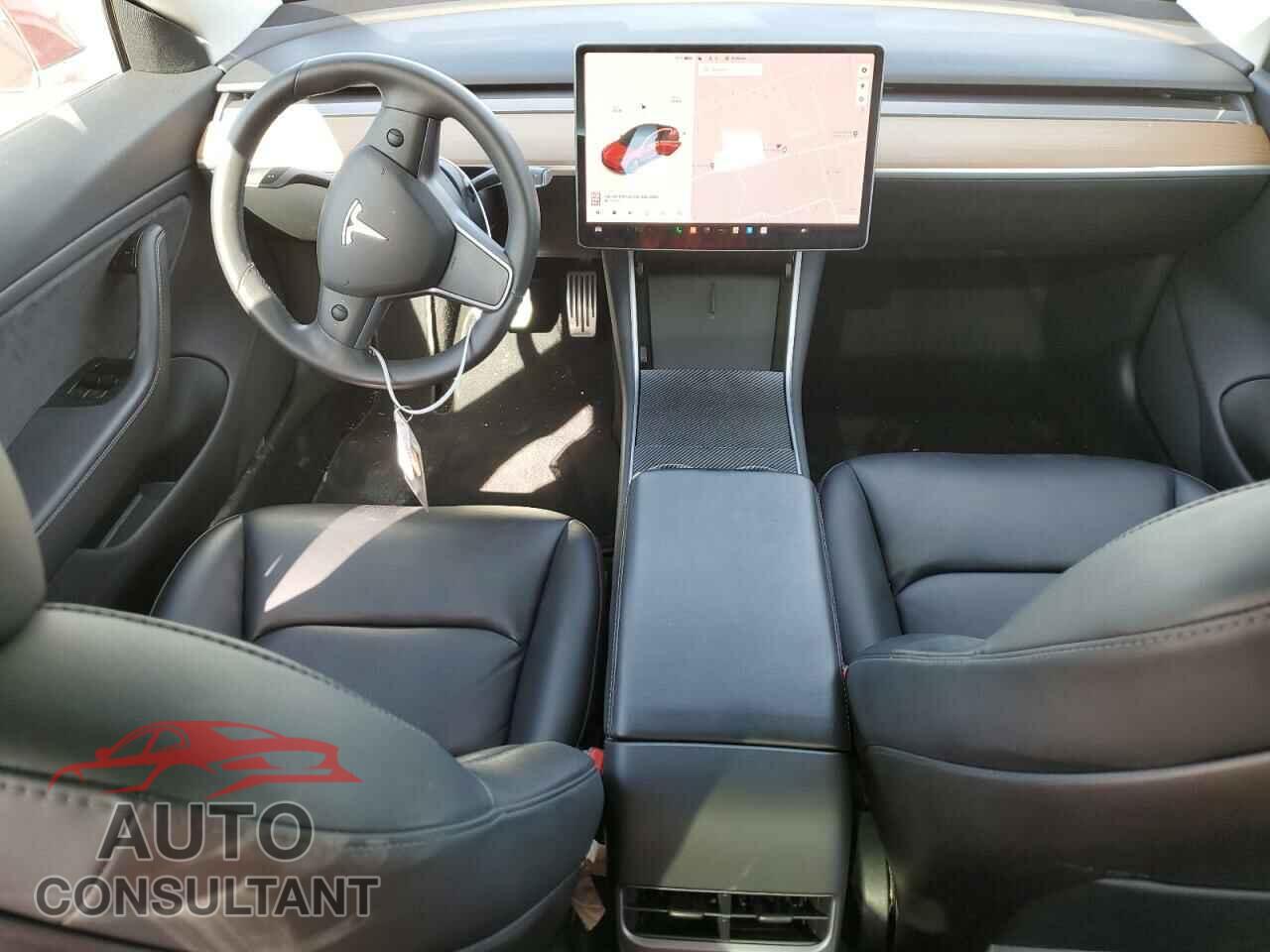 TESLA MODEL 3 2020 - 5YJ3E1EC1LF586771