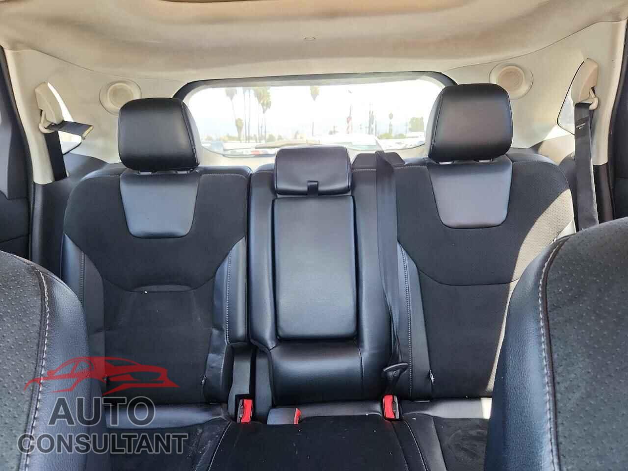 FORD EDGE 2015 - 2FMPK3AP8FBC26778