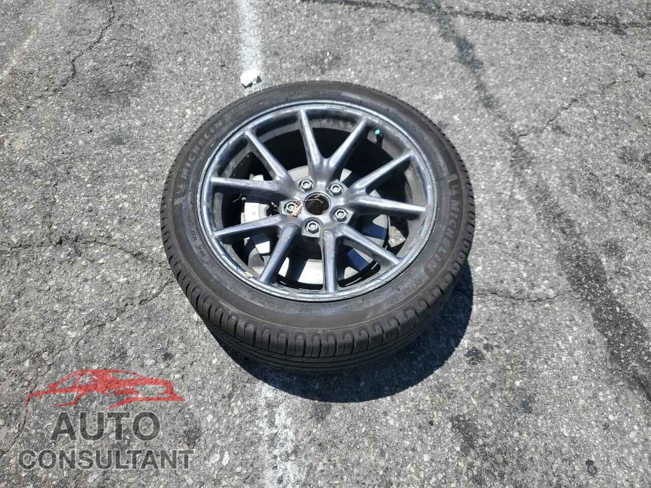 TESLA MODEL 3 2020 - 5YJ3E1EA5LF612822