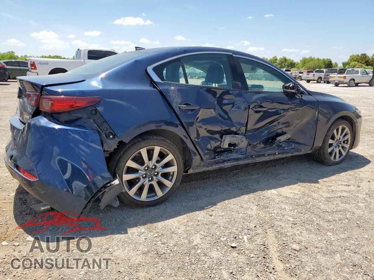 MAZDA 3 2022 - 3MZBPADL7NM313353