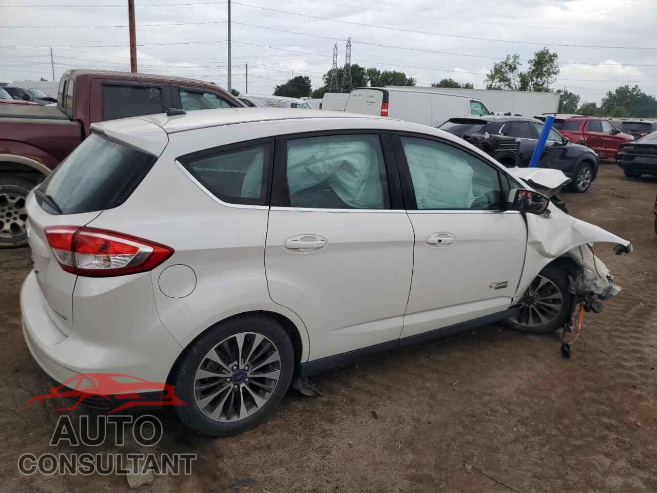 FORD CMAX 2017 - 1FADP5FU2HL100301