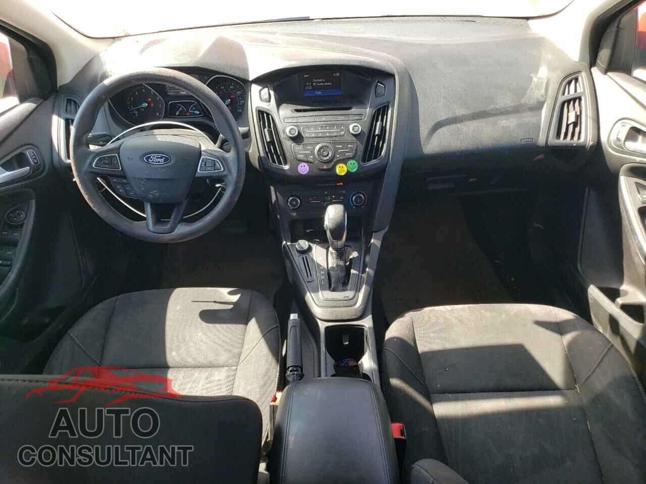 FORD FOCUS 2017 - 1FADP3F20HL304260