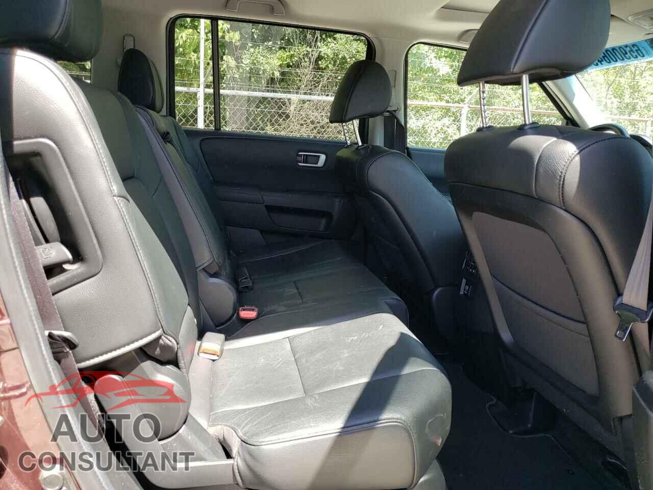 HONDA PILOT 2014 - 5FNYF4H50EB038314