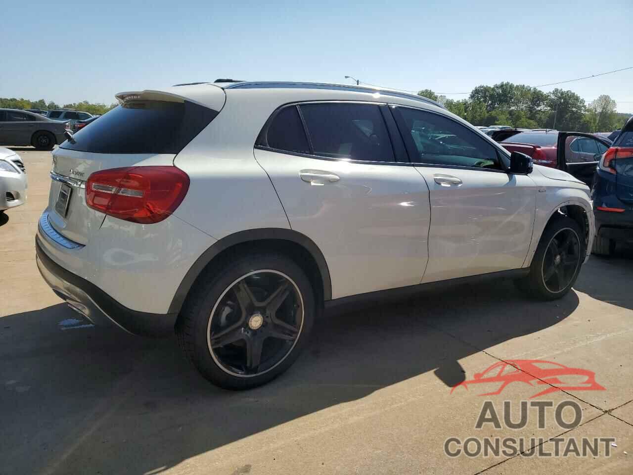 MERCEDES-BENZ GLA-CLASS 2015 - WDCTG4GB9FJ038265