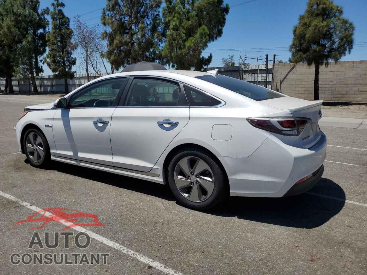 HYUNDAI SONATA 2017 - KMHE34L11HA048021