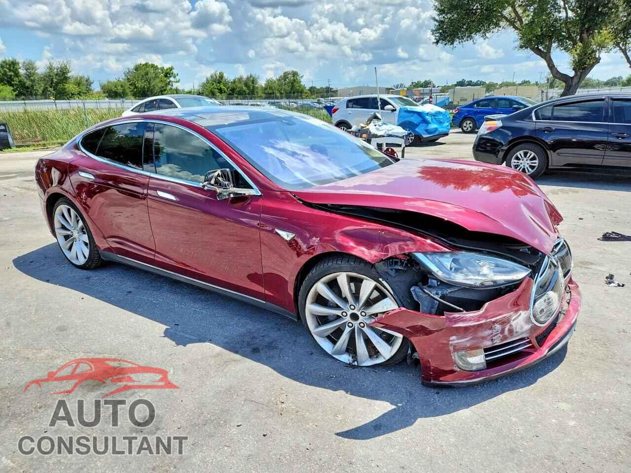TESLA MODEL S 2012 - 5YJSA1DP2CFS01052