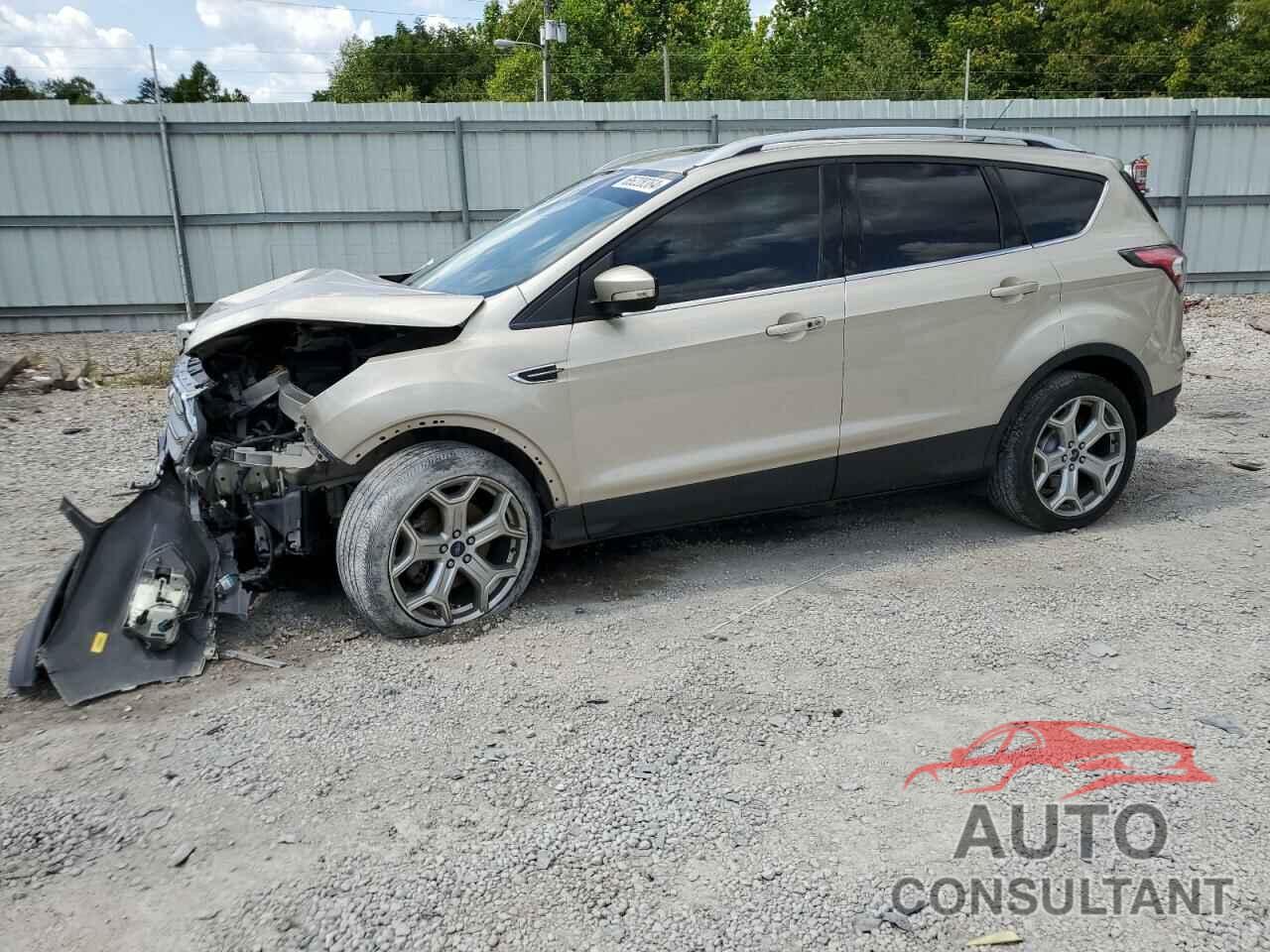 FORD ESCAPE 2017 - 1FMCU9J91HUB00711