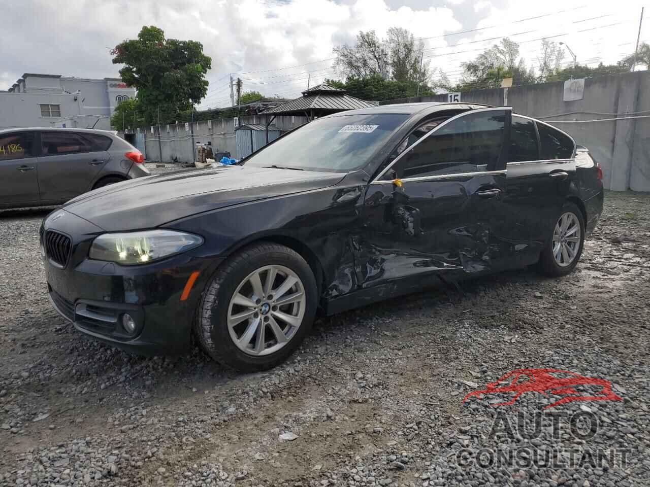 BMW 5 SERIES 2015 - WBA5A5C56FD518068