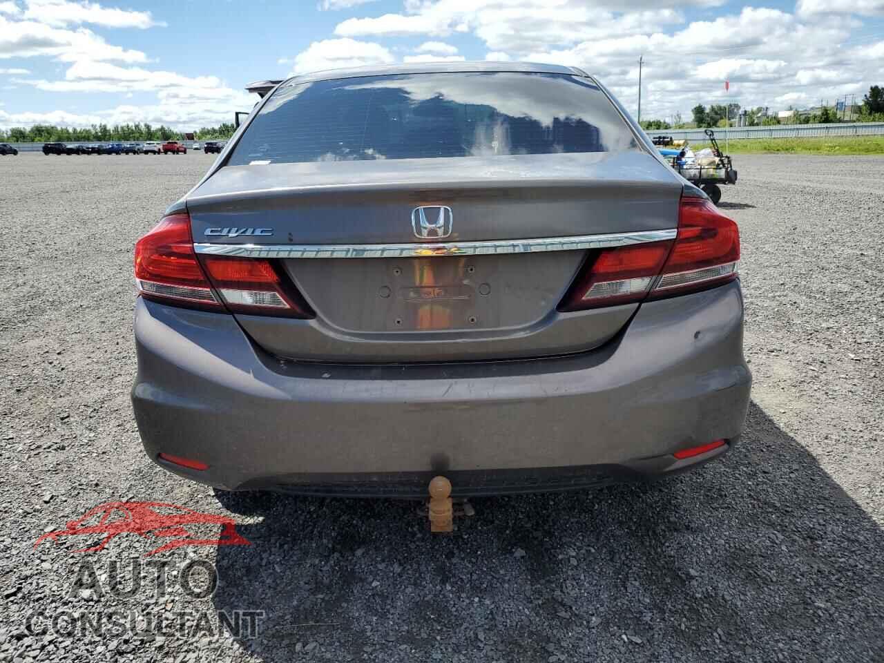 HONDA CIVIC 2013 - 2HGFB2F43DH014732