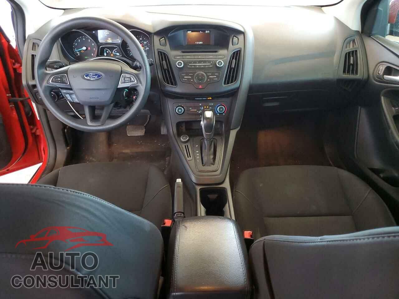 FORD FOCUS 2016 - 1FADP3K28GL254471