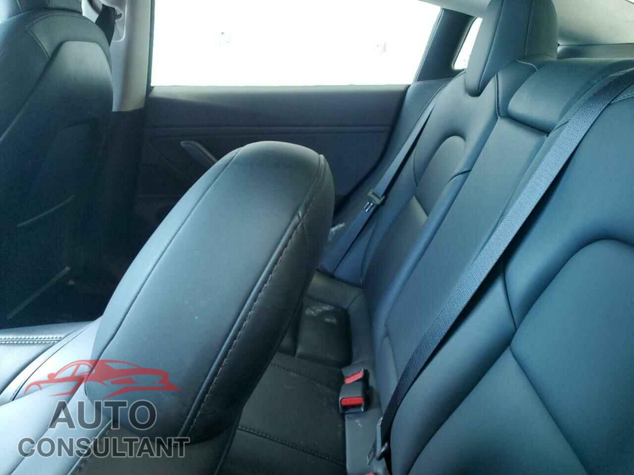TESLA MODEL 3 2020 - 5YJ3E1EB6LF646261