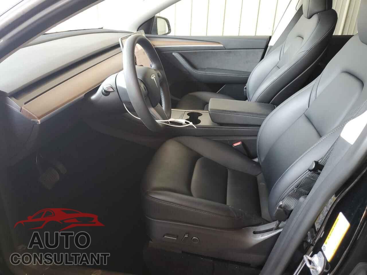 TESLA MODEL Y 2023 - 7SAYGDEEXPF683978