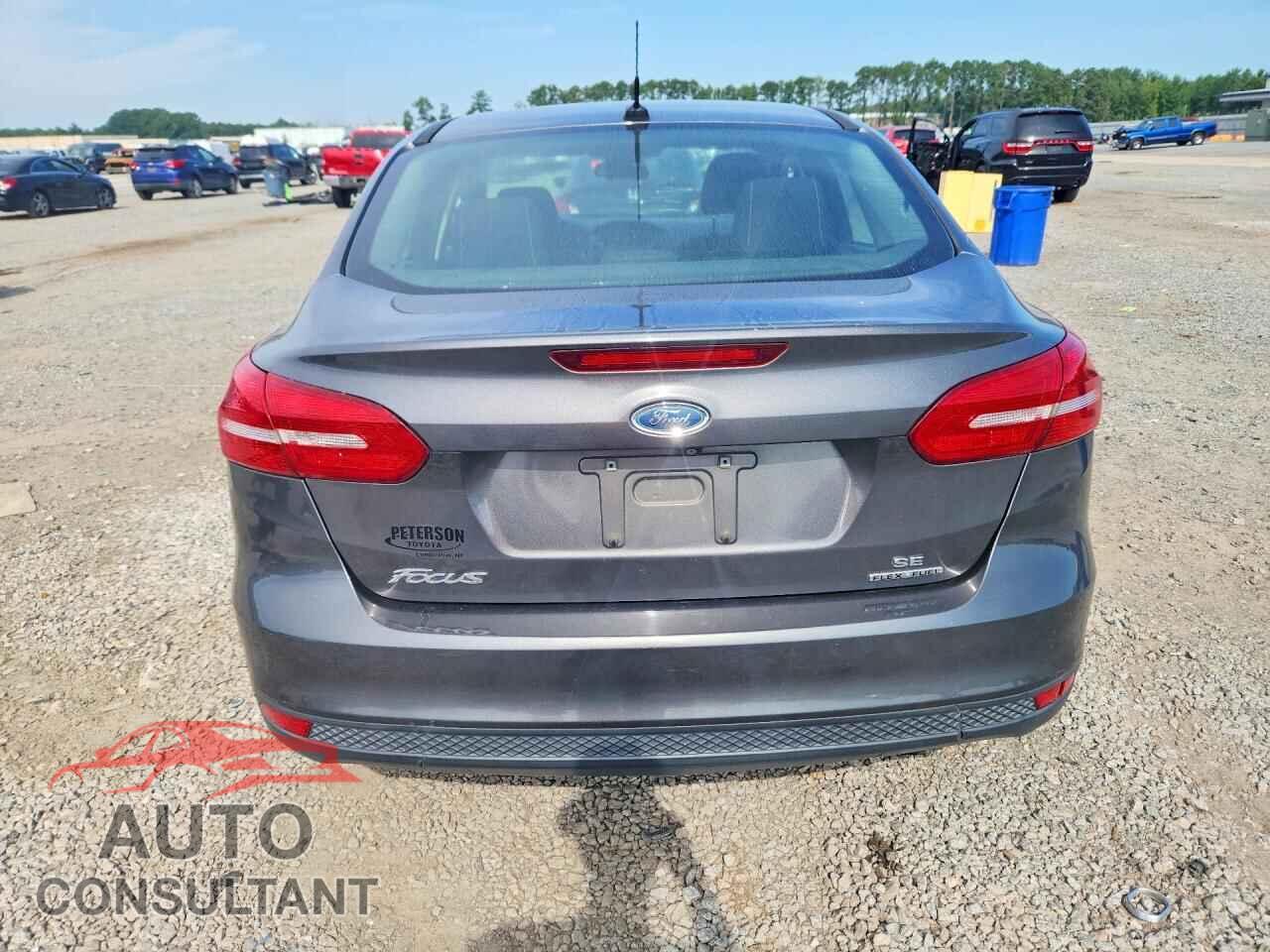 FORD FOCUS 2015 - 1FADP3F25FL311136