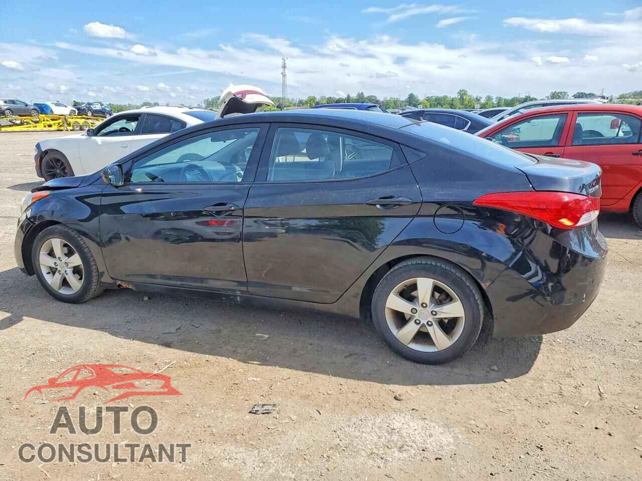 HYUNDAI ELANTRA 2013 - 5NPDH4AE2DH363534