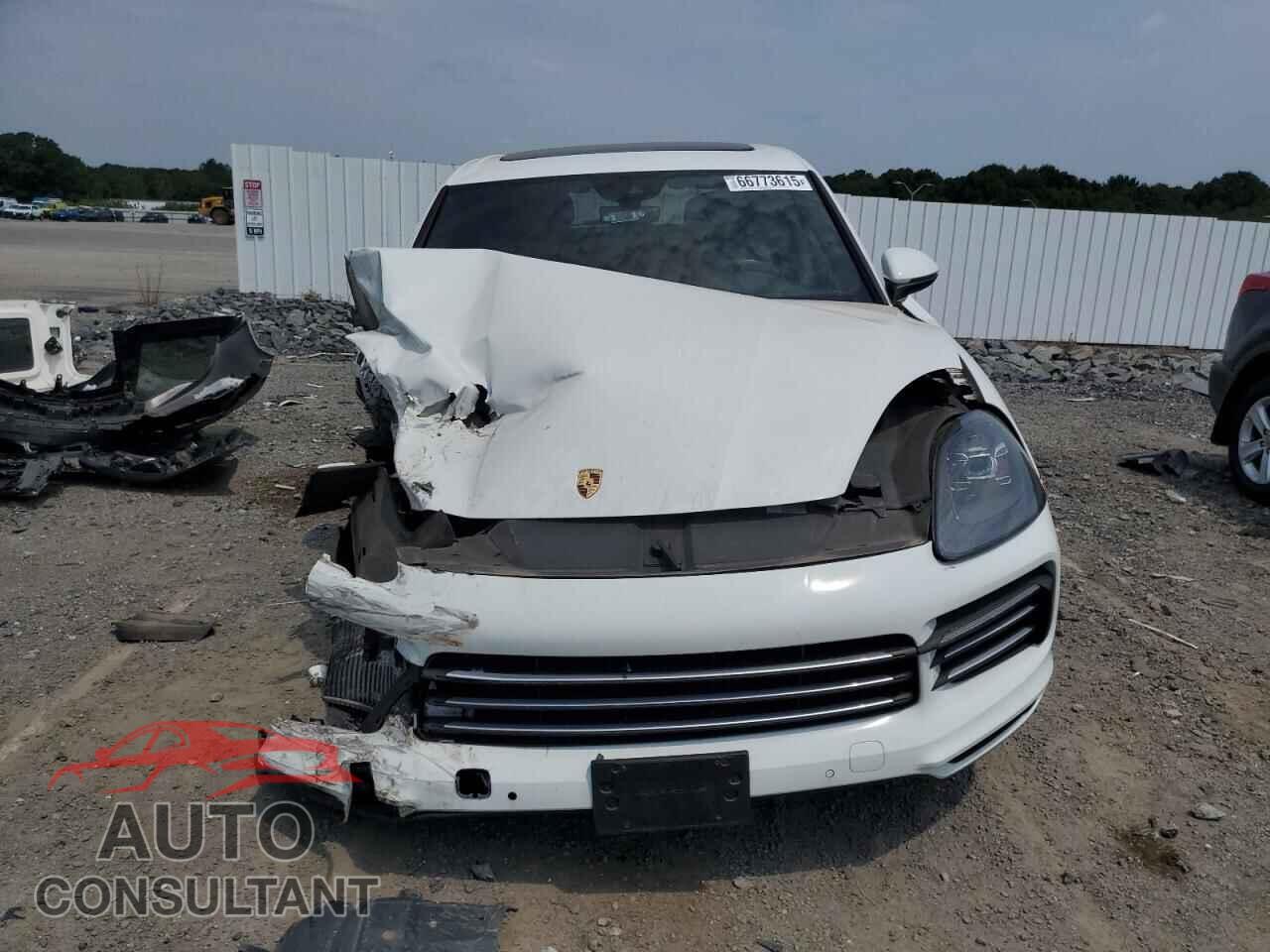 PORSCHE CAYENNE 2020 - WP1AA2AY9LDA04108