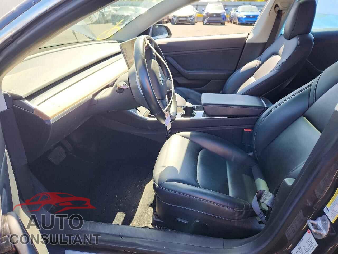 TESLA MODEL 3 2018 - 5YJ3E1EB8JF066314
