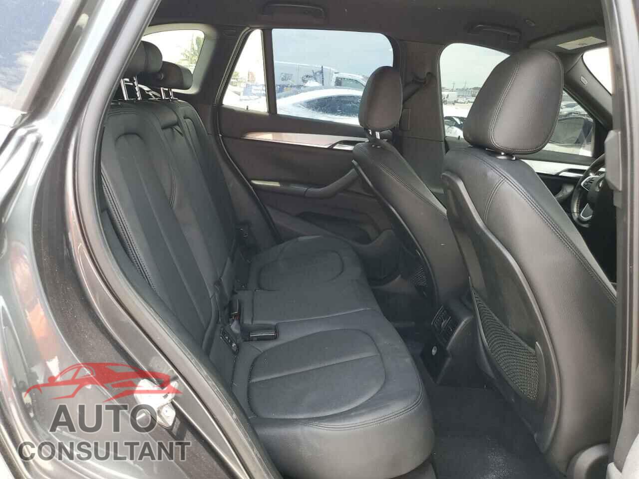 BMW X1 2016 - WBXHT3C33G5F64746