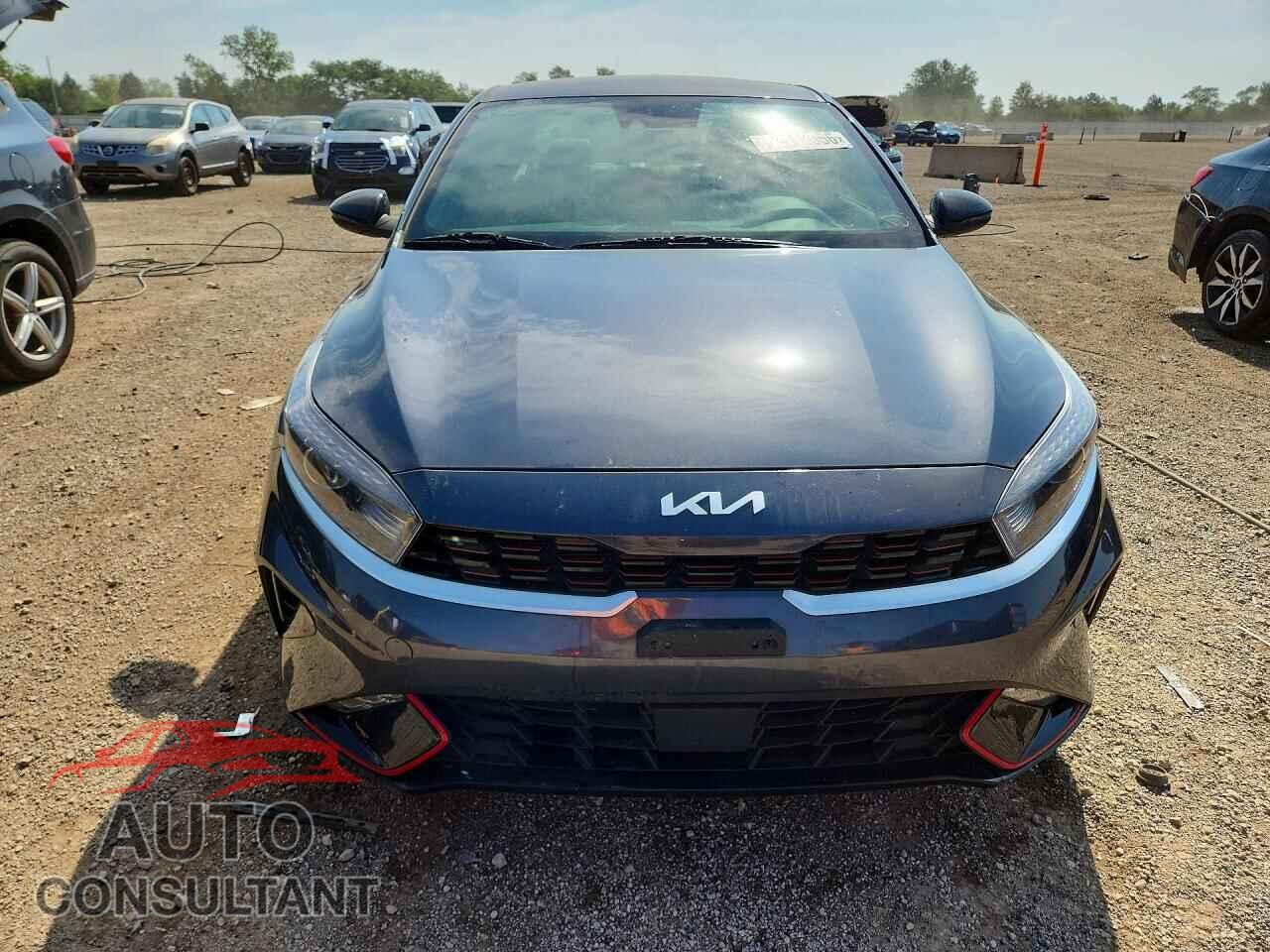 KIA FORTE 2023 - 3KPF54AD4PE679230