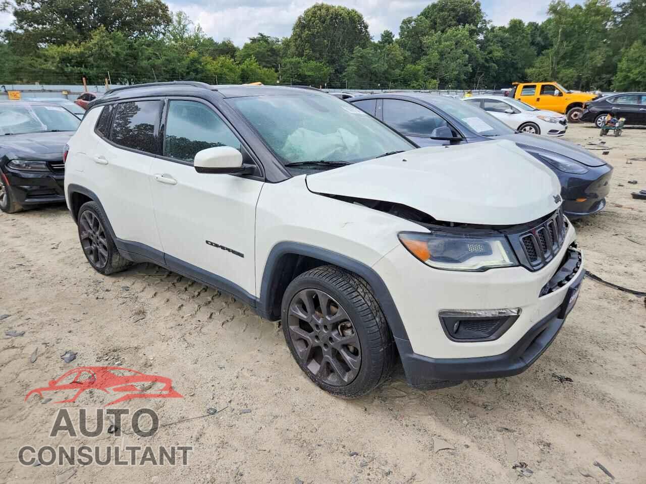 JEEP COMPASS 2020 - 3C4NJCCB0LT248399
