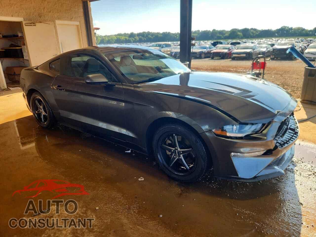 FORD MUSTANG 2018 - 1FA6P8TH3J5101971