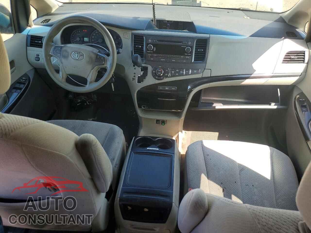 TOYOTA SIENNA 2013 - 5TDKK3DC8DS373265