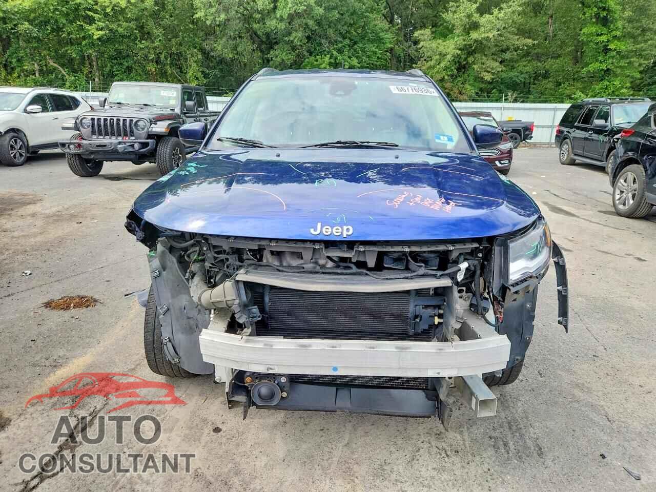 JEEP COMPASS 2018 - 3C4NJDBB3JT116676