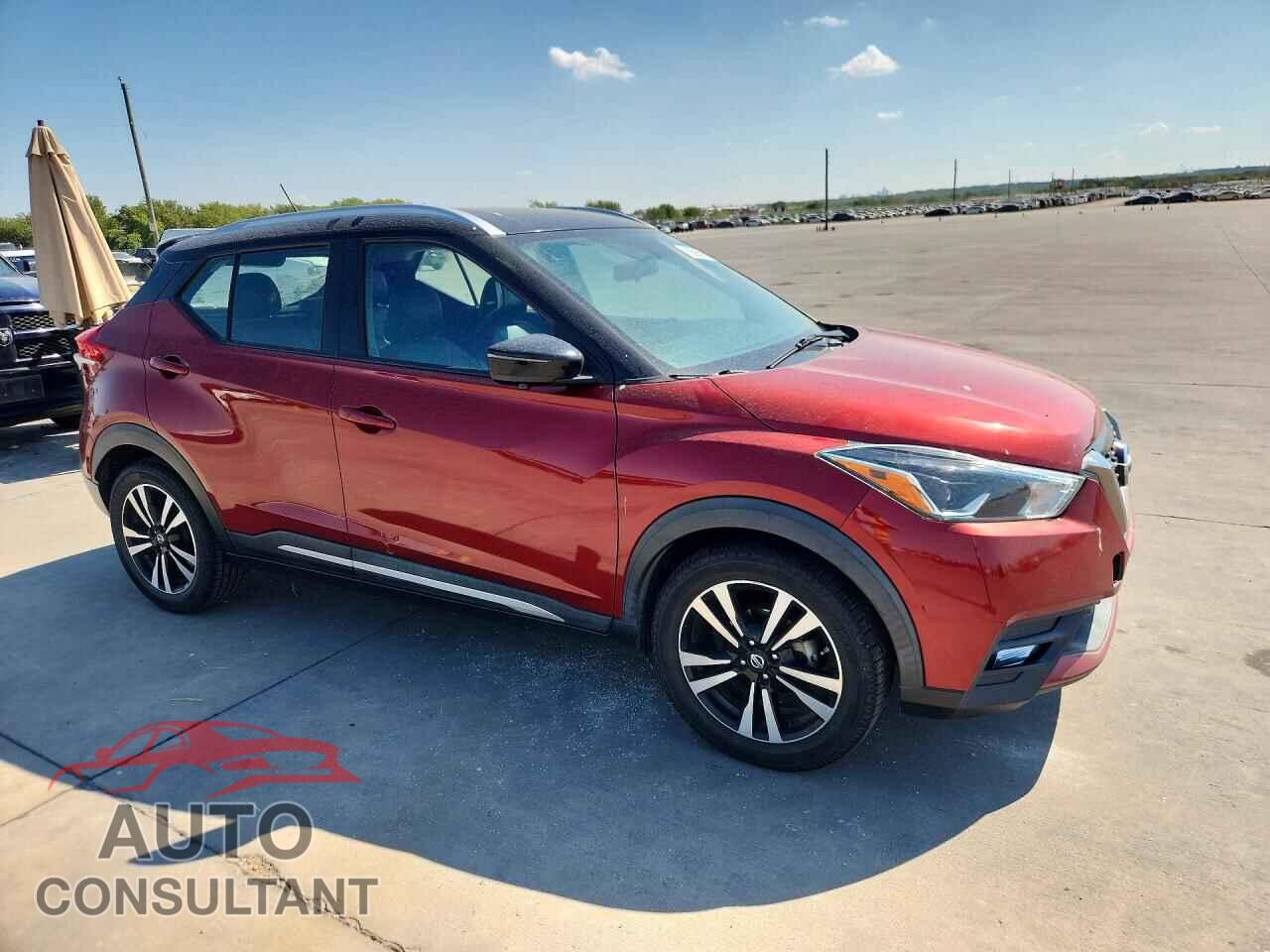 NISSAN KICKS 2019 - 3N1CP5CU3KL480029
