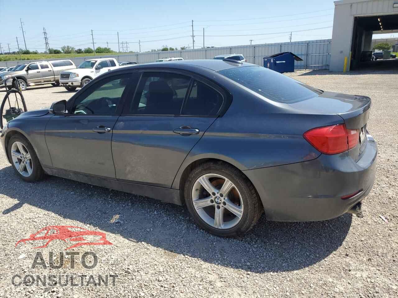 BMW 3 SERIES 2013 - WBA3C1C55DF438045