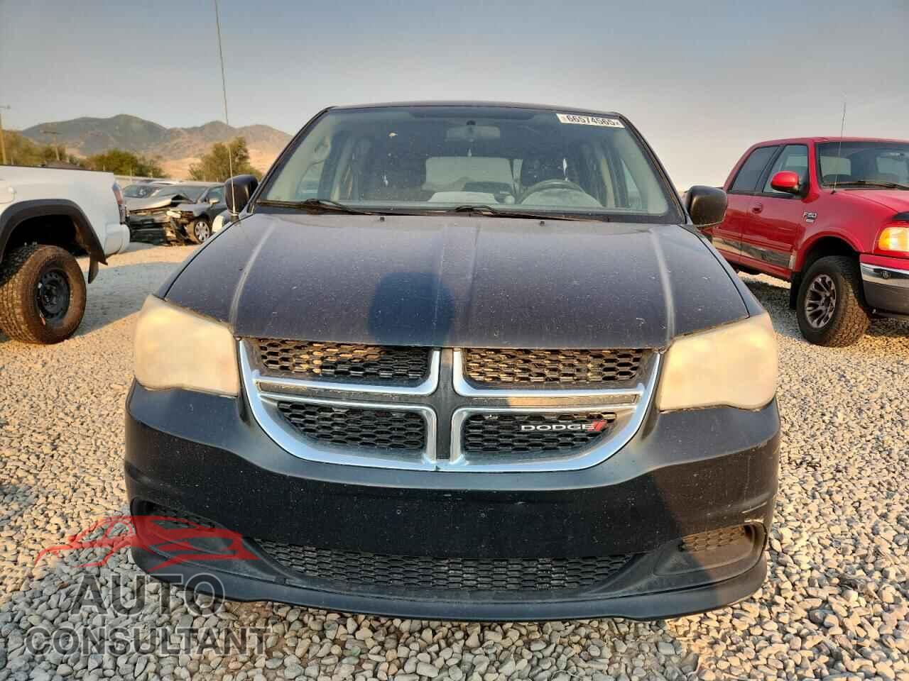 DODGE CARAVAN 2013 - 2C4RDGCG9DR687570
