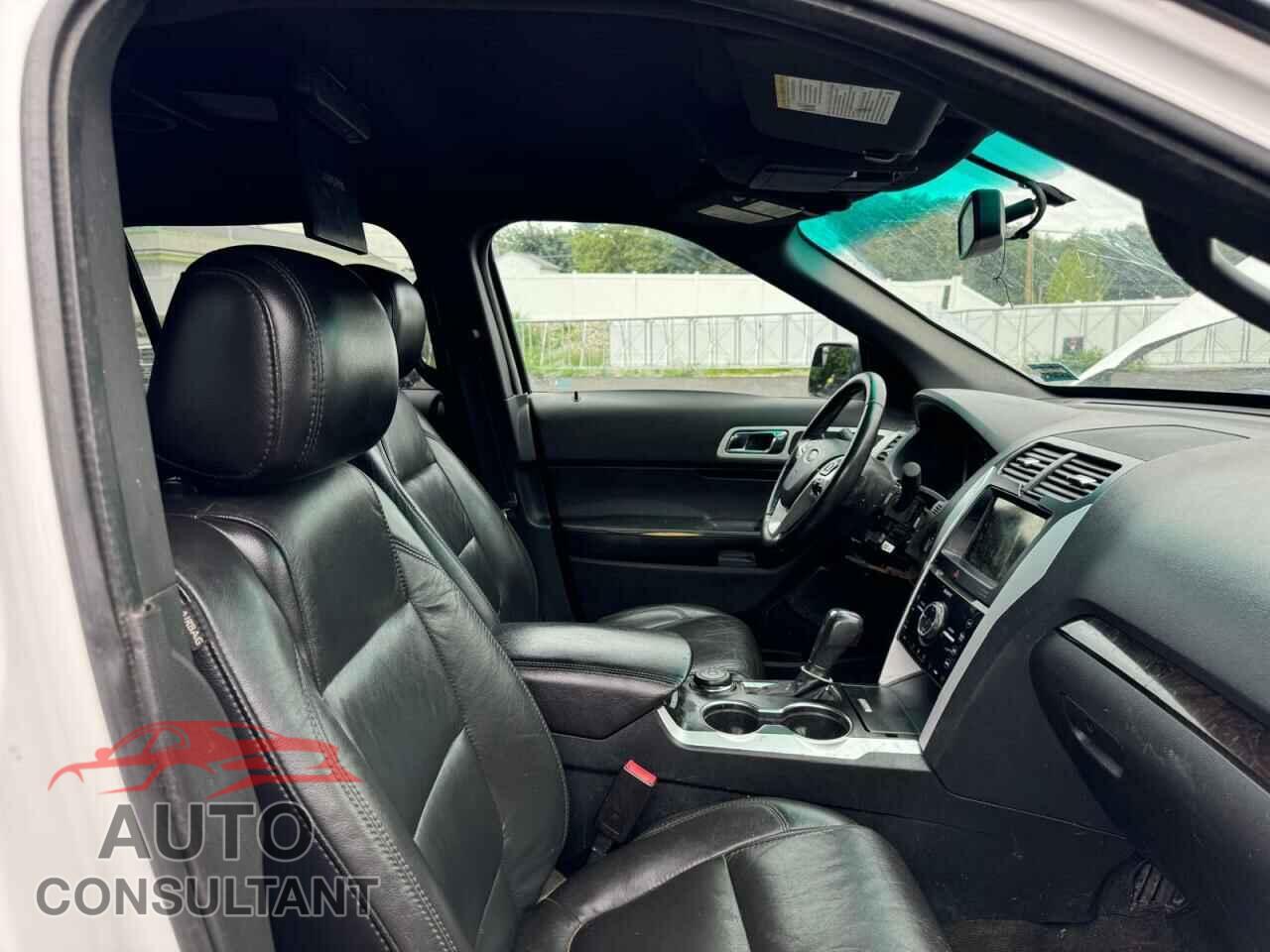 FORD EXPLORER 2015 - 1FM5K8F81FGA78004