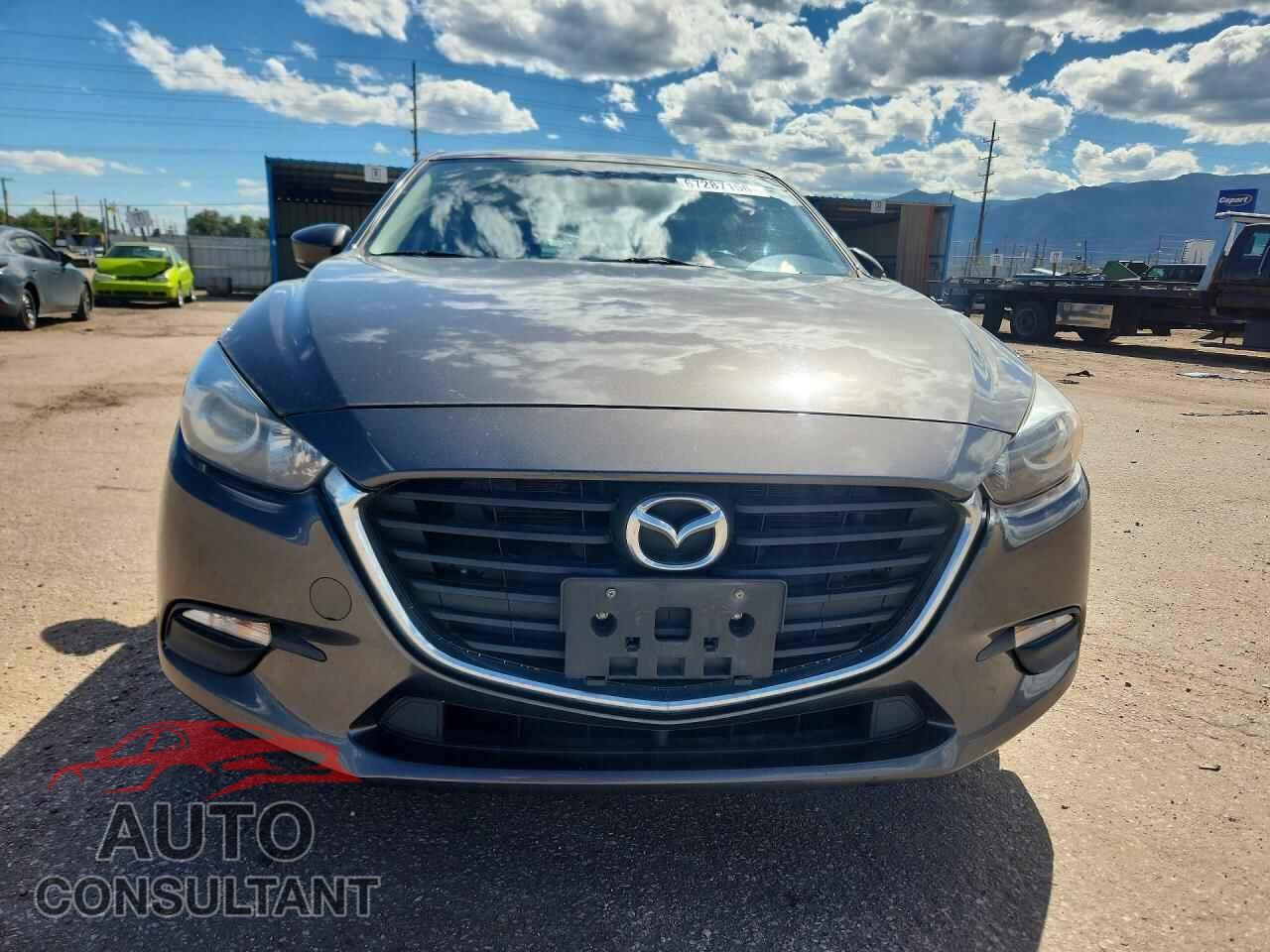 MAZDA 3 2017 - 3MZBN1V79HM101047