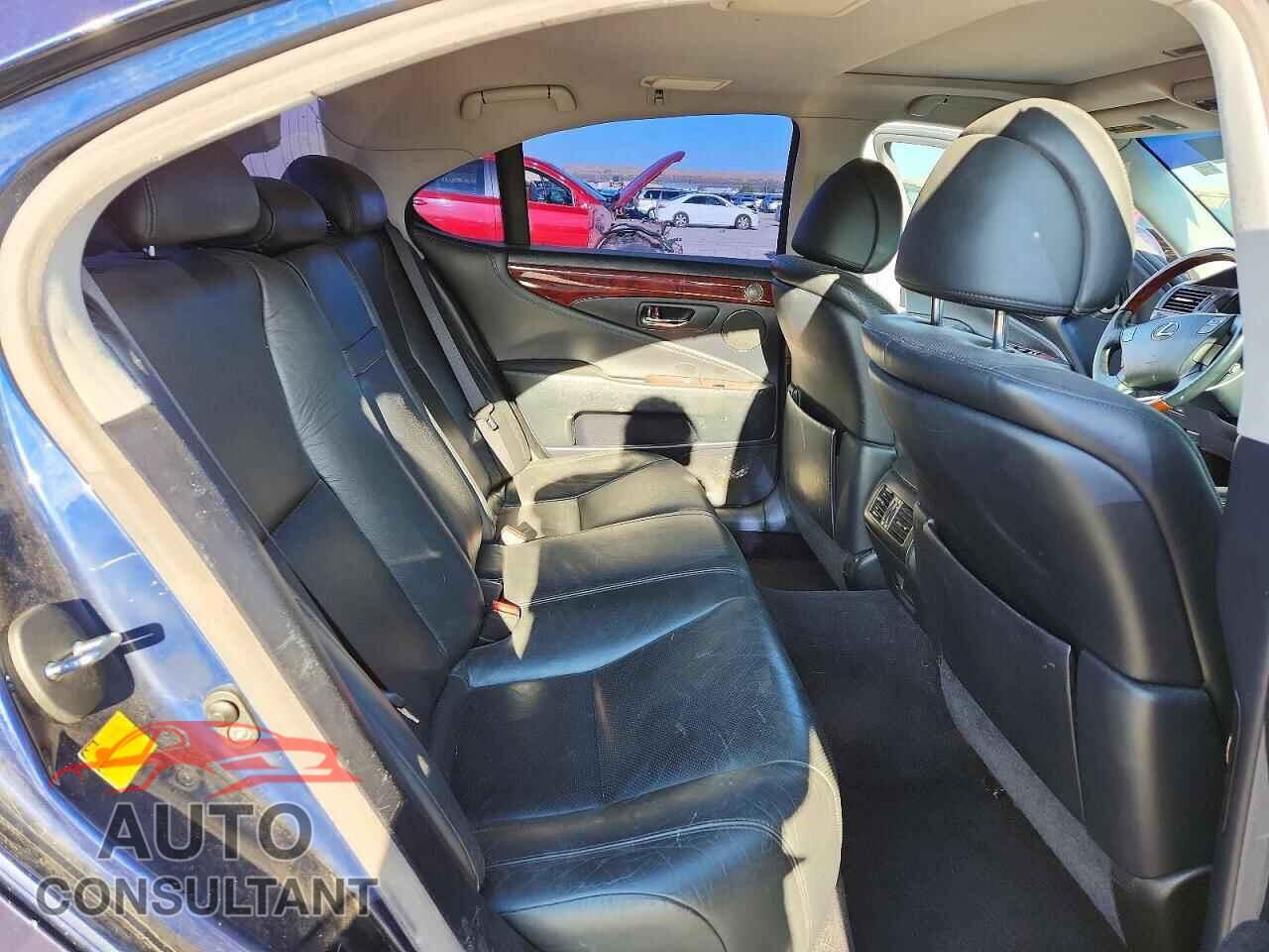 LEXUS LS460 2010 - JTHCL5EF6A5007567
