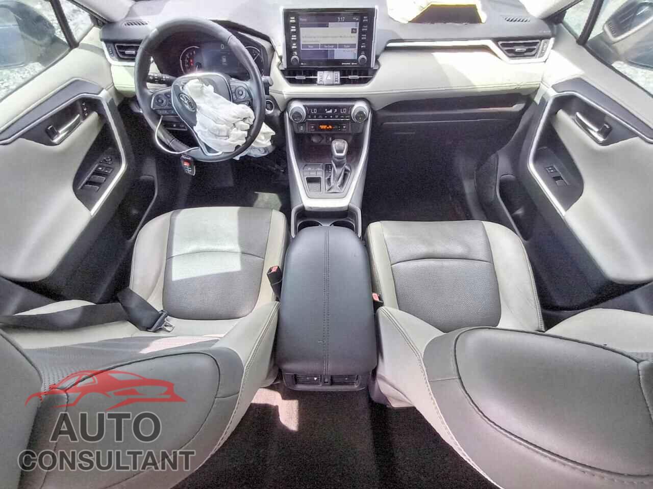 TOYOTA RAV4 2019 - 2T3Y1RFV8KC025428