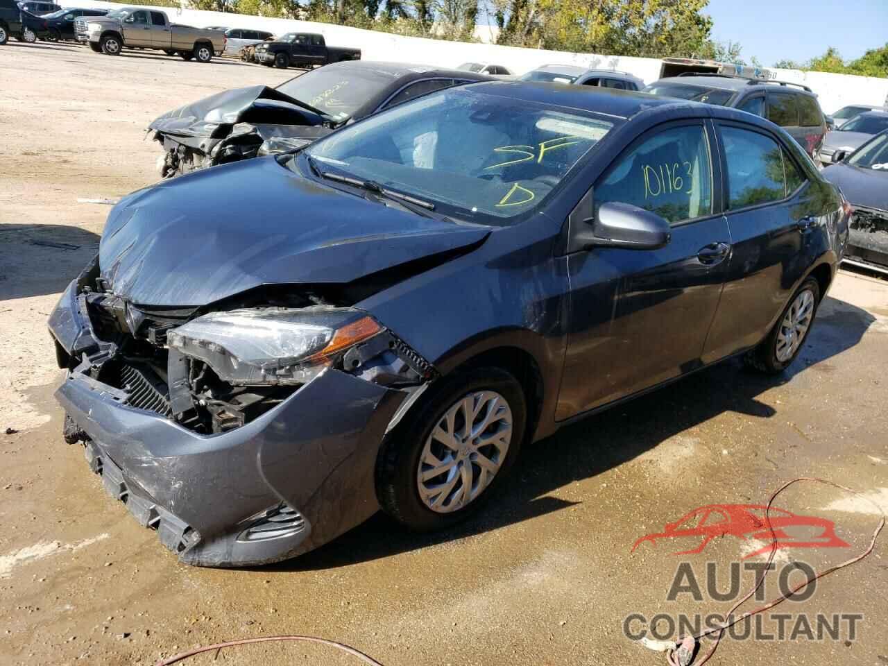 TOYOTA COROLLA 2018 - 5YFBURHE6JP820348