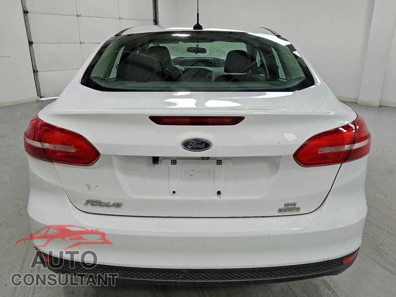 FORD FOCUS 2016 - 1FADP3FE6GL215625
