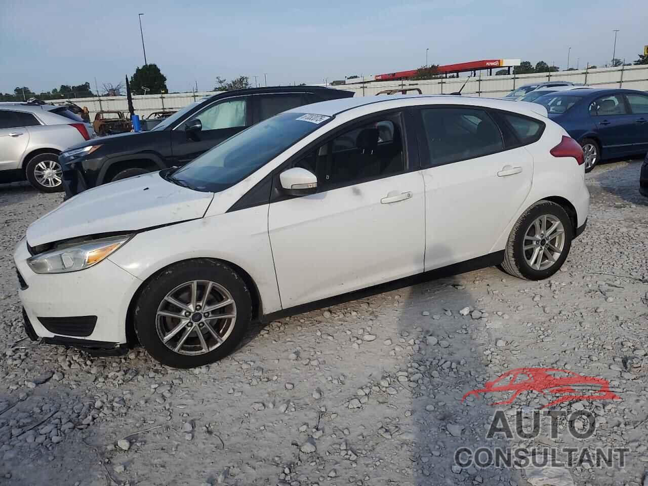 FORD FOCUS 2017 - 1FADP3K27HL271876