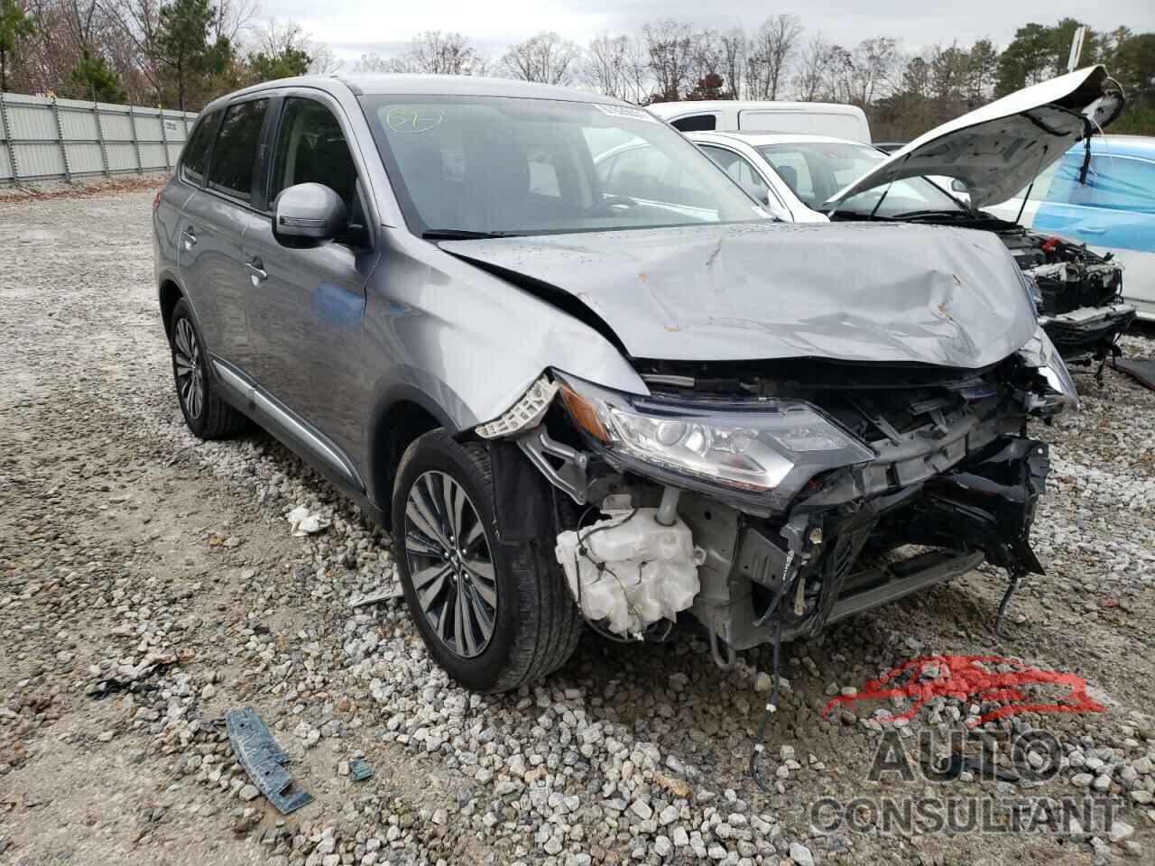MITSUBISHI OUTLANDER 2019 - JA4AD3A34KZ023454