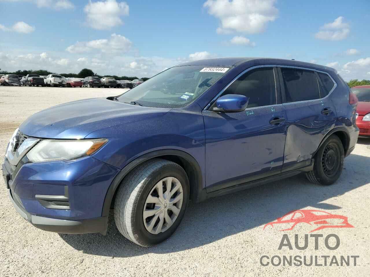 NISSAN ROGUE 2017 - KNMAT2MT4HP509040