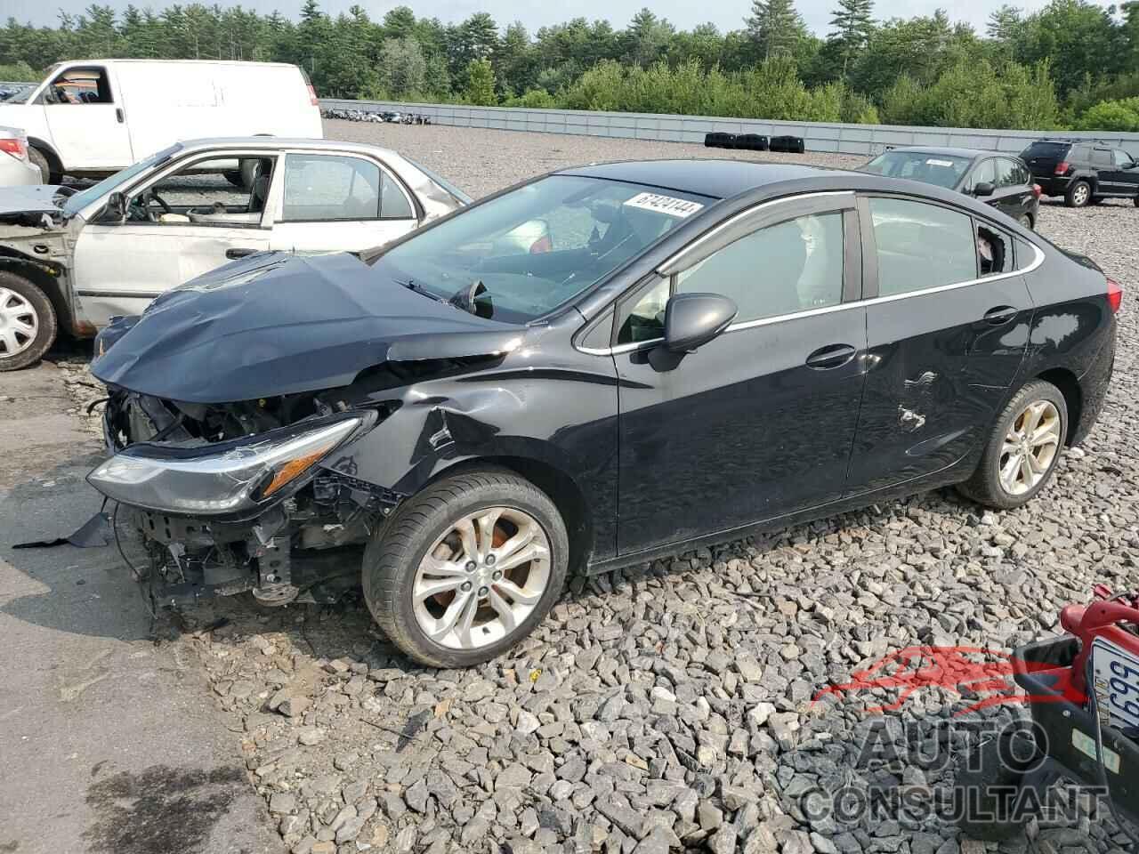 CHEVROLET CRUZE 2019 - 1G1BE5SMXK7116476