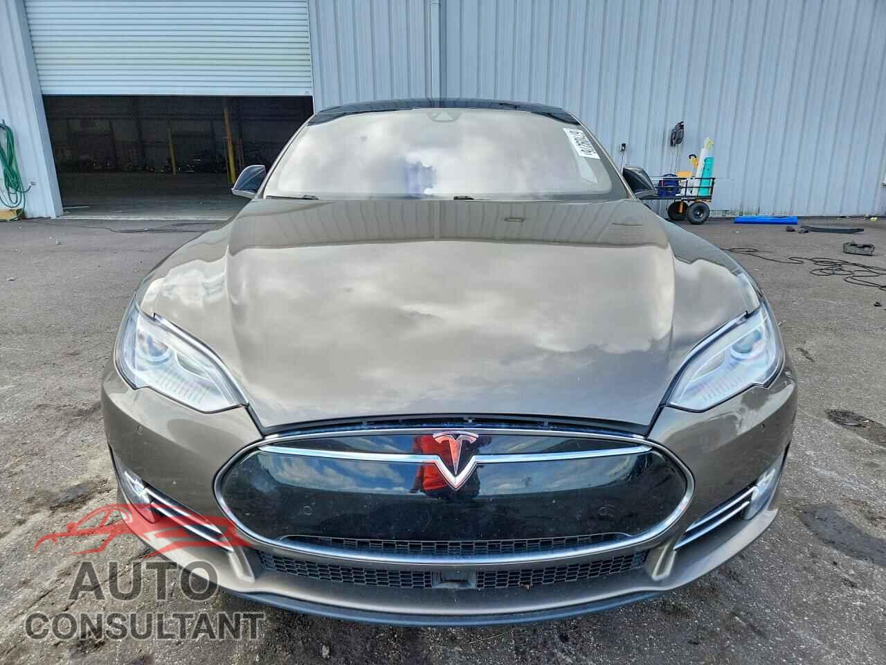 TESLA MODEL S 2015 - 5YJSA1H45FF089187