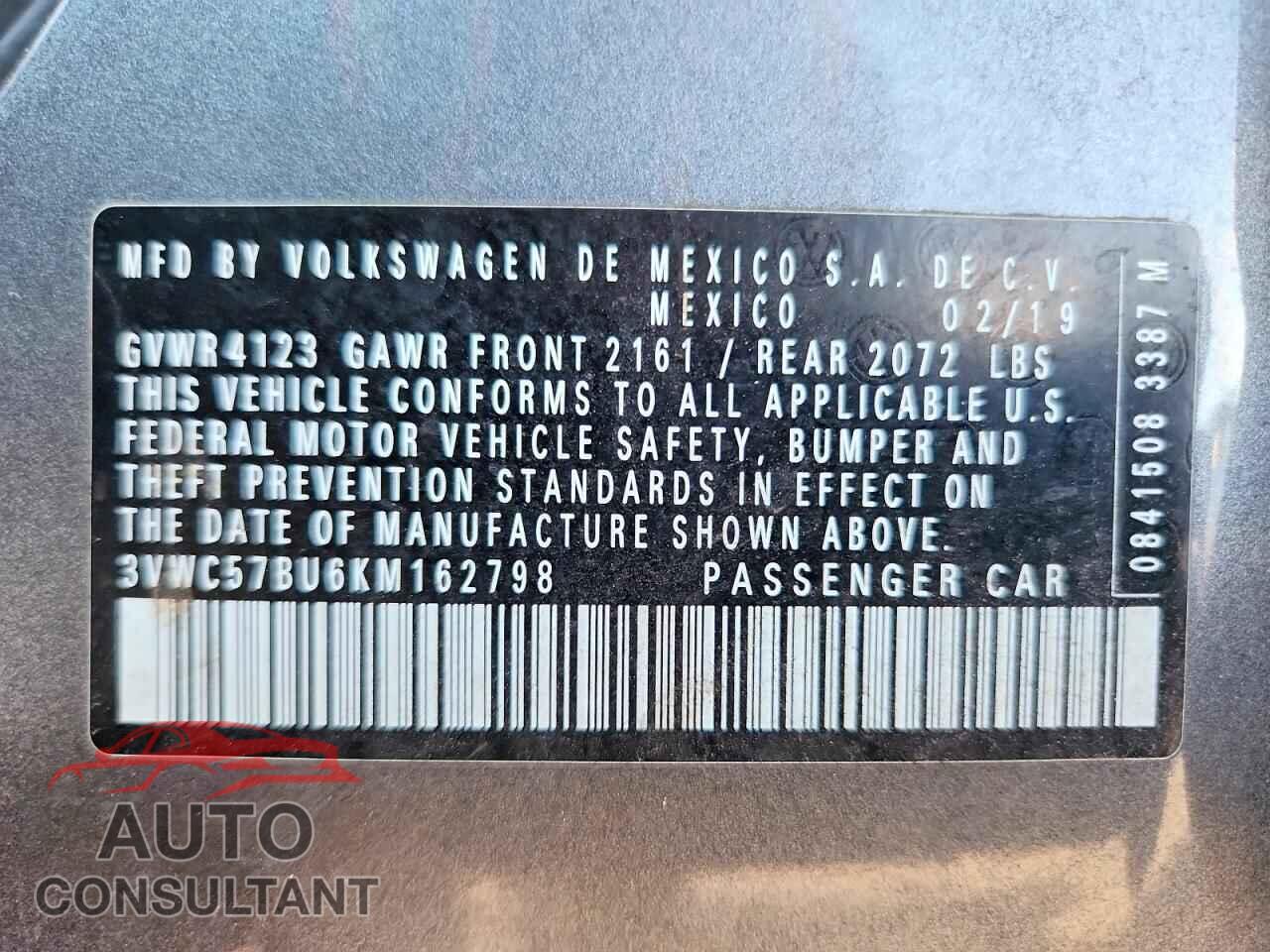 VOLKSWAGEN JETTA 2019 - 3VWC57BU6KM162798